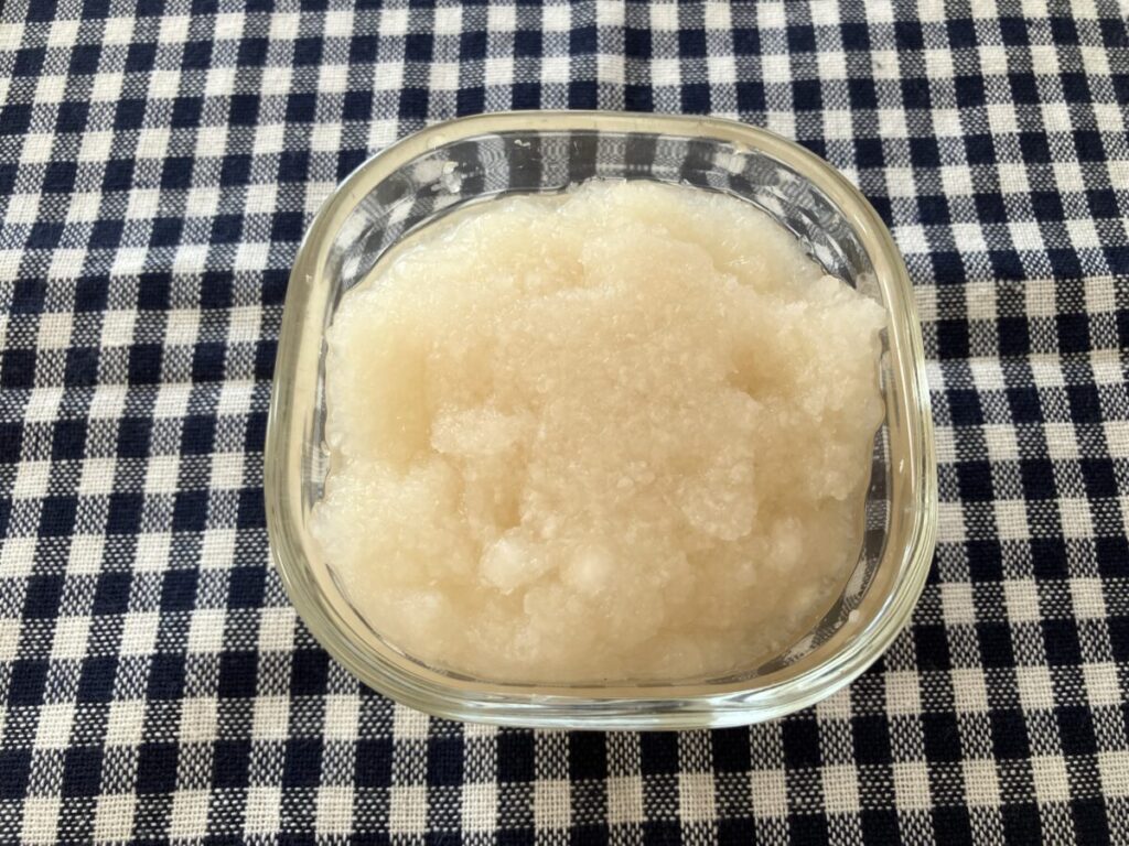 茶色い大根おろしの画像